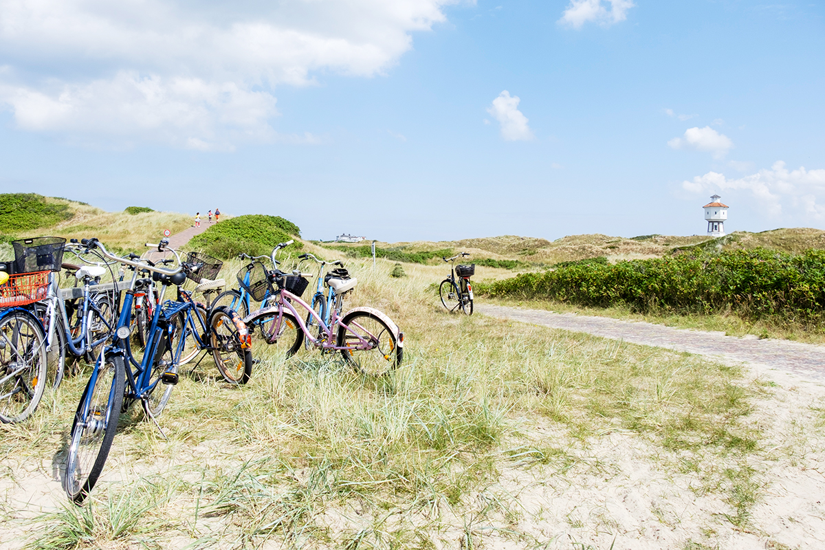 Fahrräder abgestellt auf der Insel Langeoog